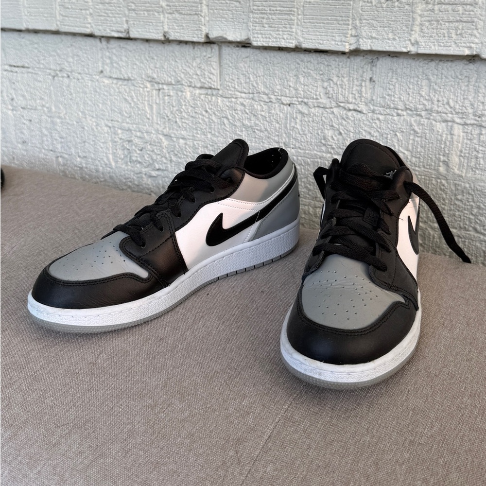 Nike women's Black and White Air Force One Sneakers